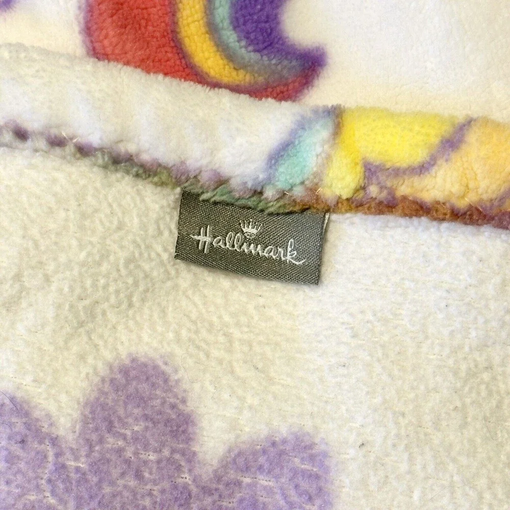 Unicorn, Rainbows & Lolly Pops Dream in Color Throw Blanket Very‎ Soft Bright